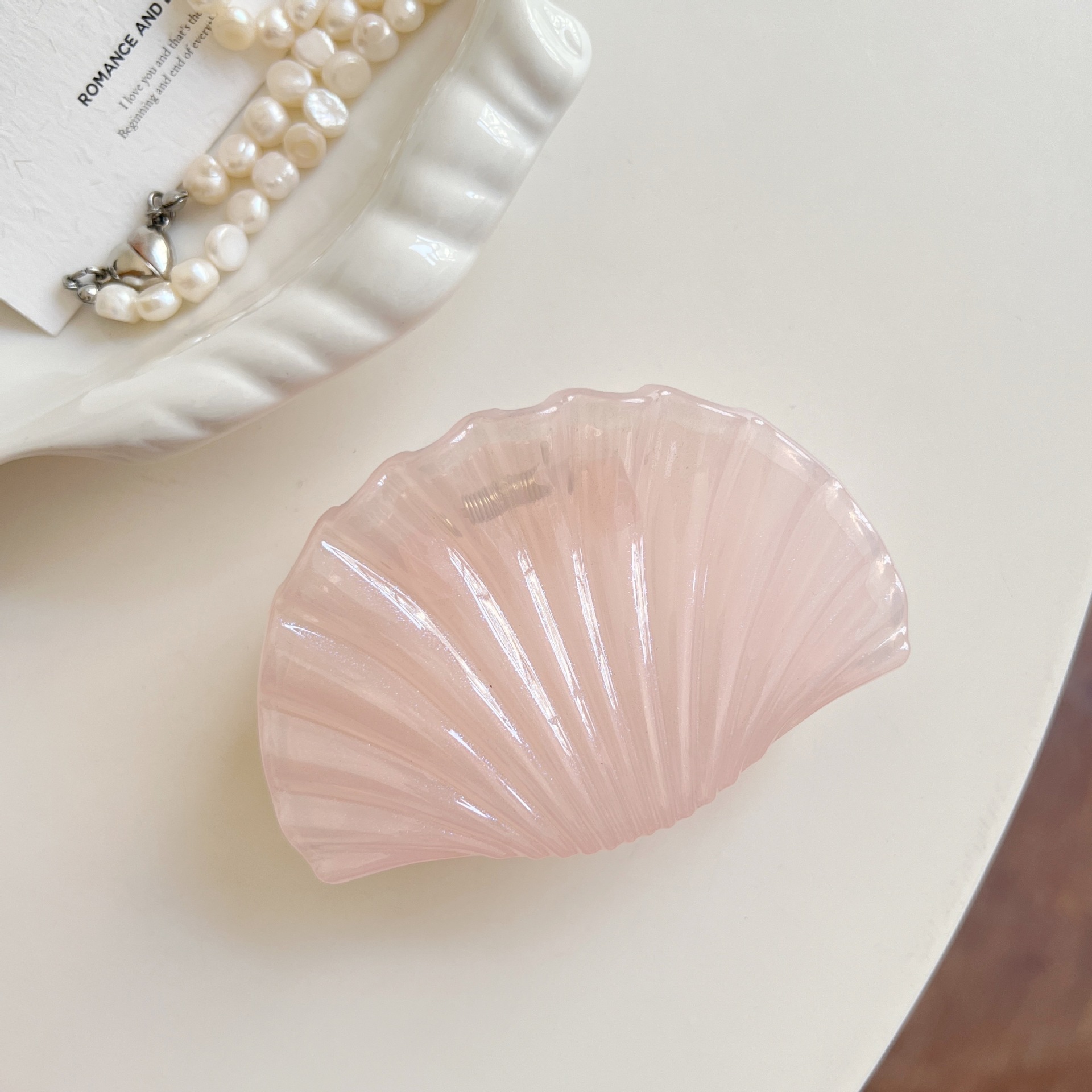 Kẹp càng cua Vỏ sò hologram (9,5cm)