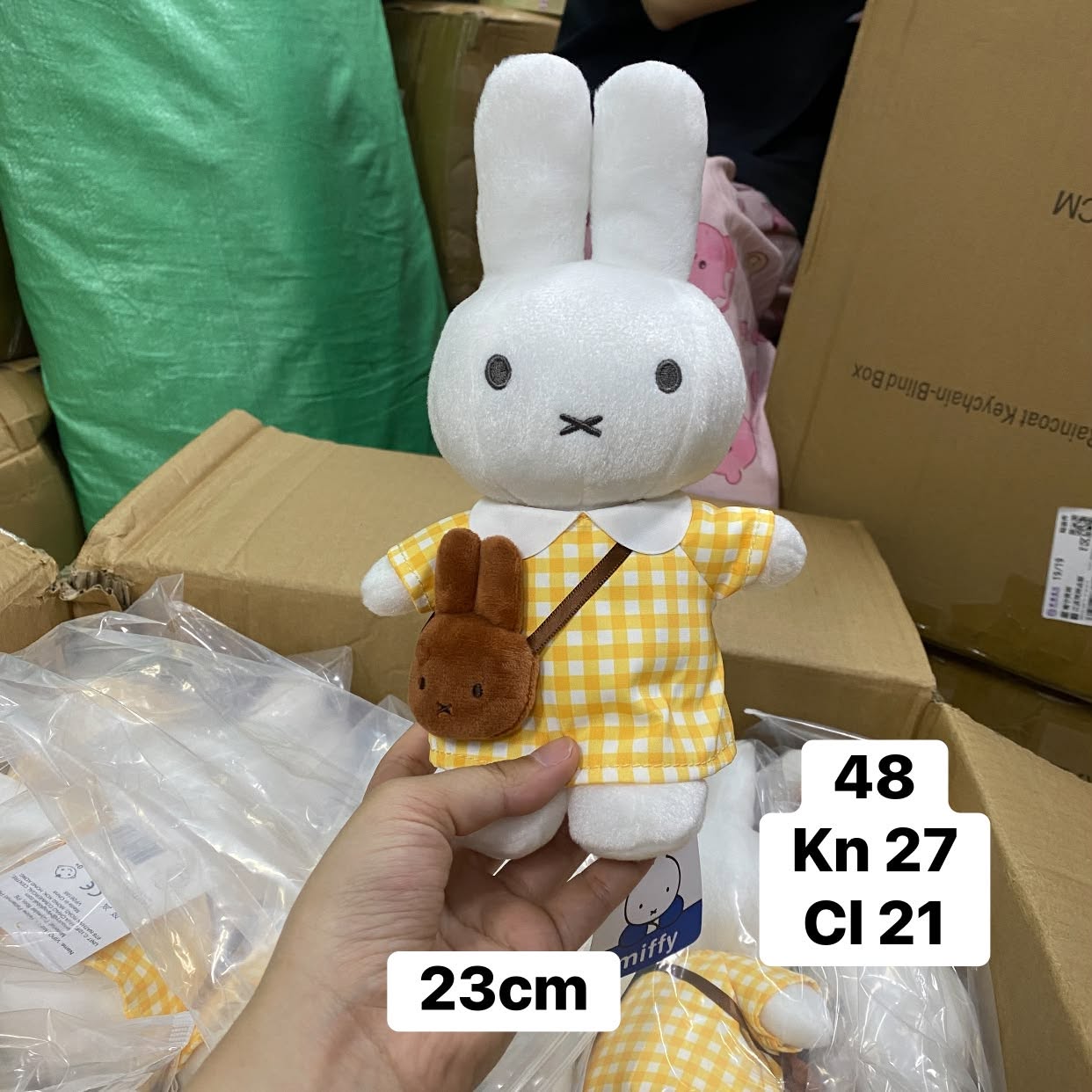 Miffy bông đeo túi (25cm)