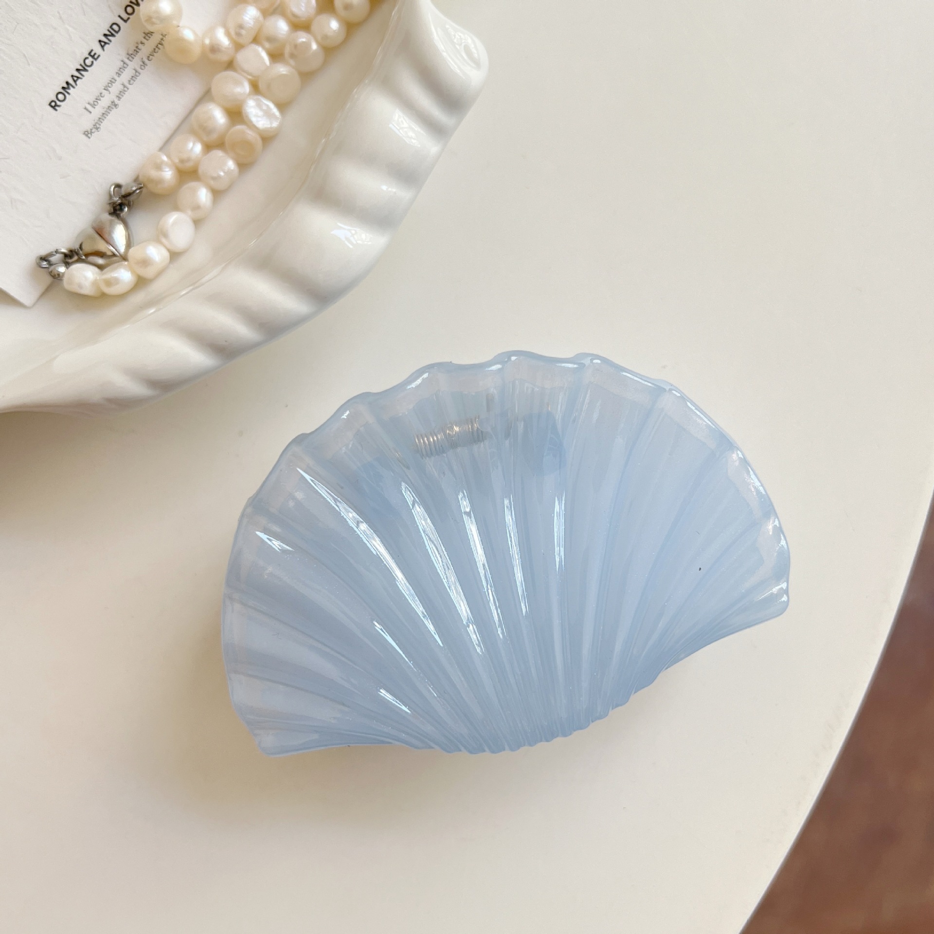 Kẹp càng cua Vỏ sò hologram (9,5cm)
