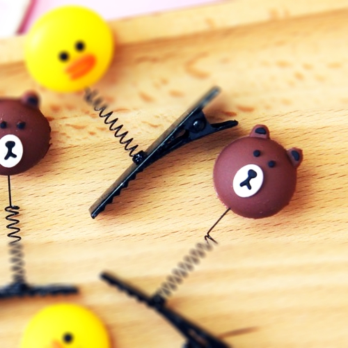 Kẹp tóc lò xo Line Friends