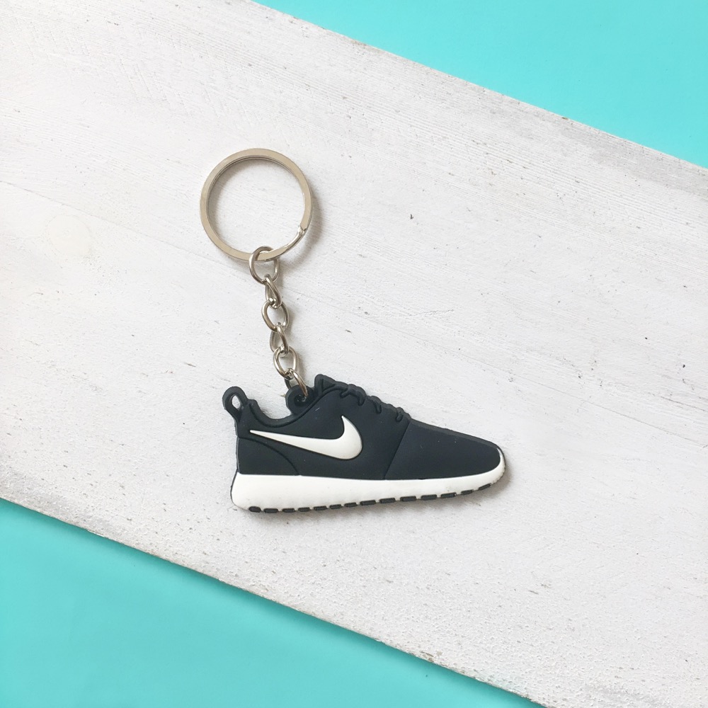 Móc khóa giày Nike roshe run