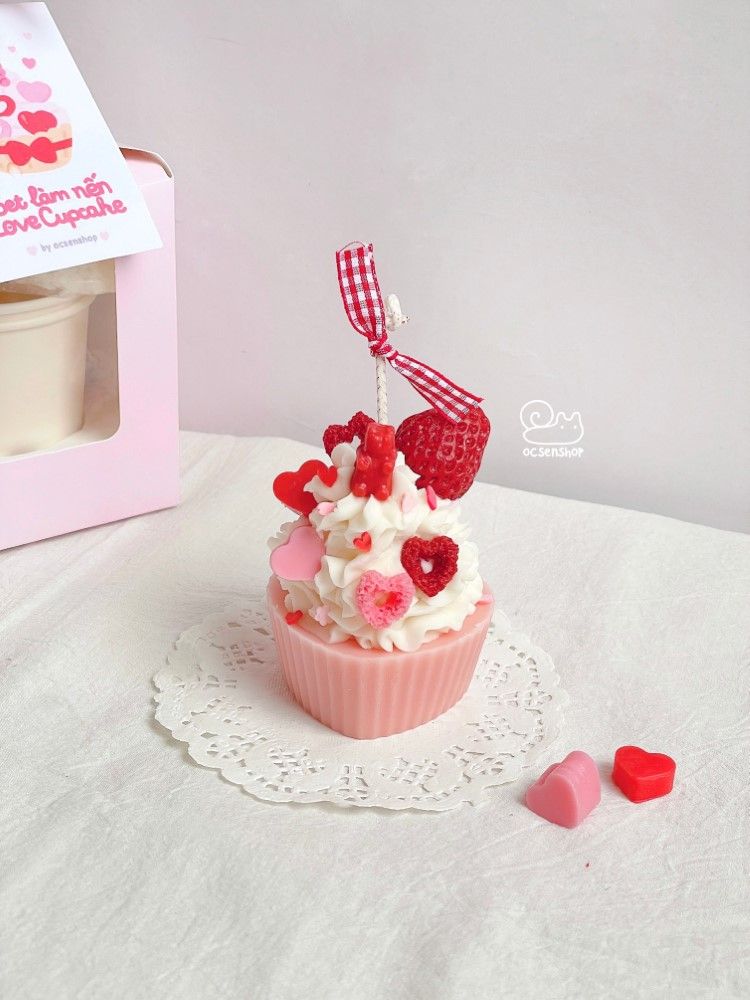 Set làm nến Love Cupcake