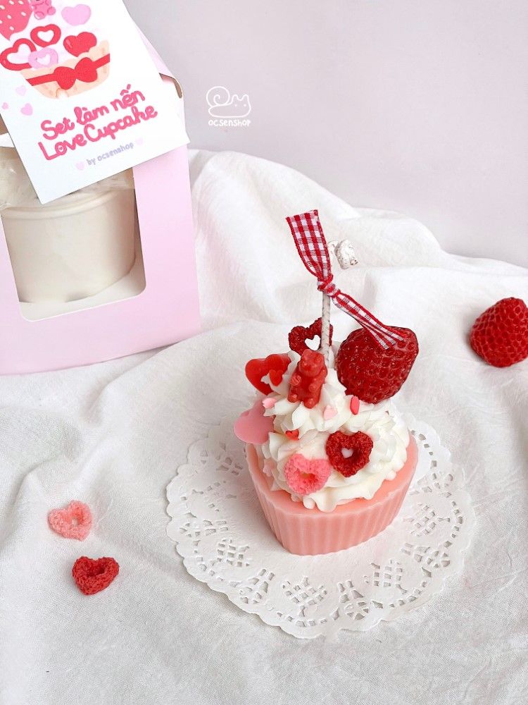 Set làm nến Love Cupcake