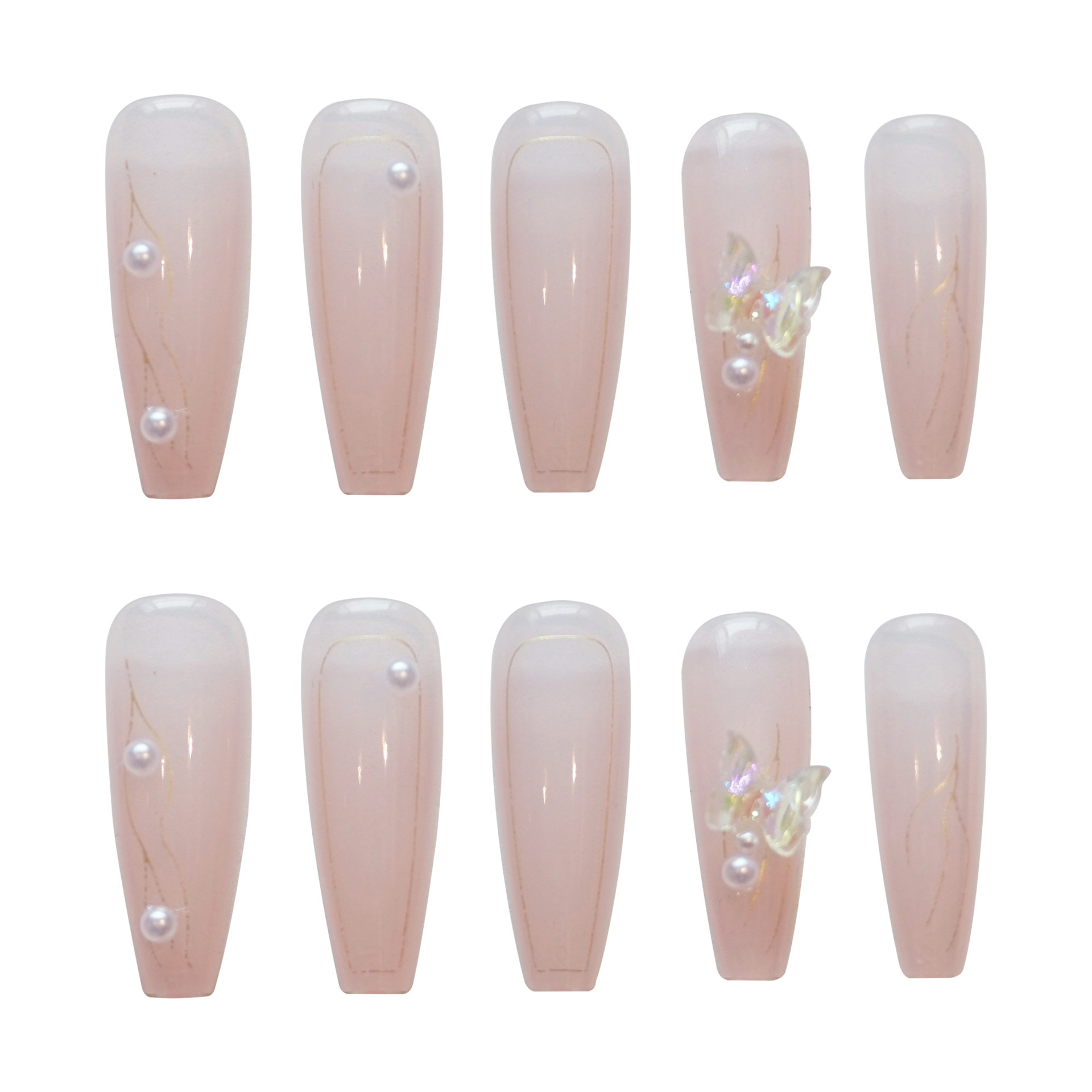 Nail giả