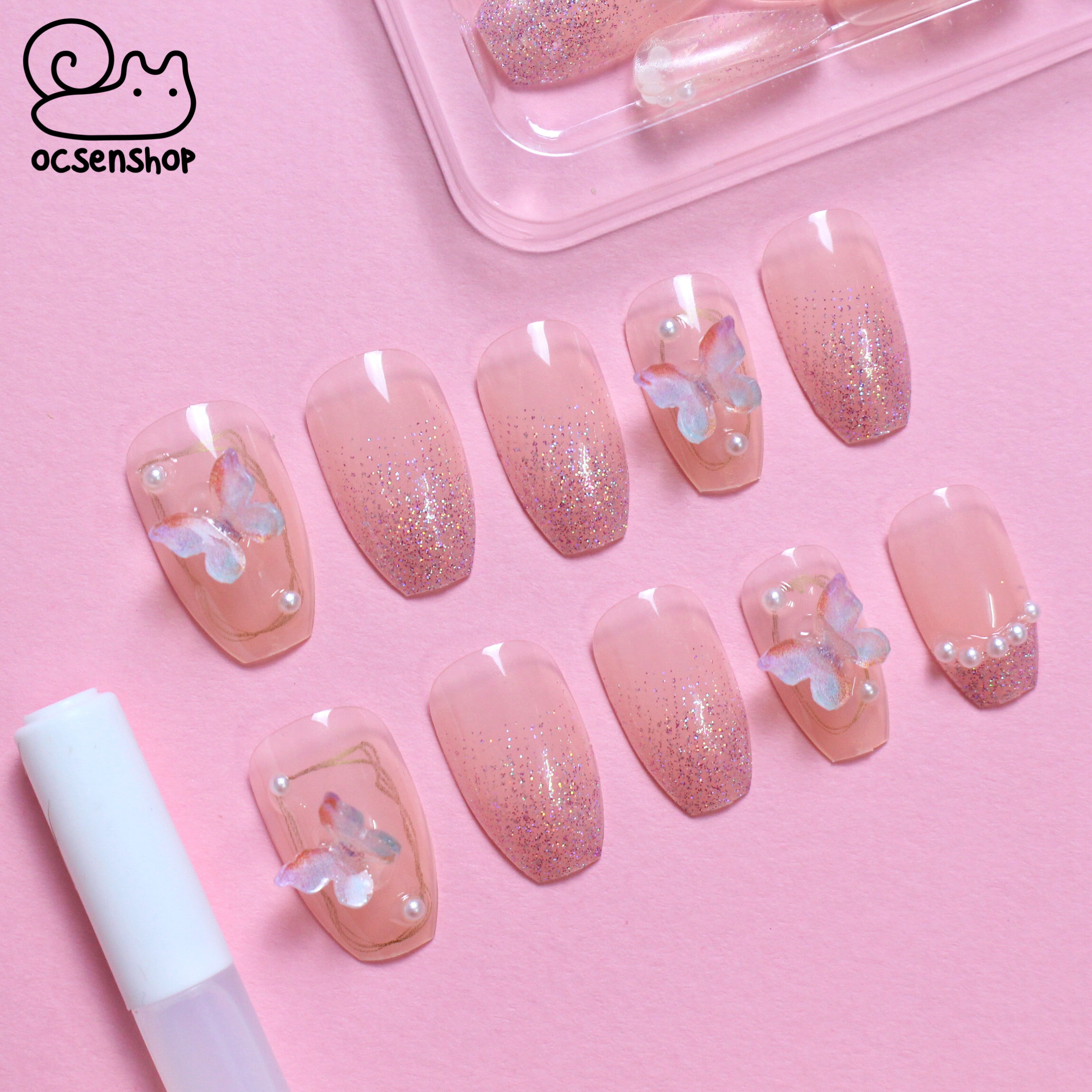 Nail giả