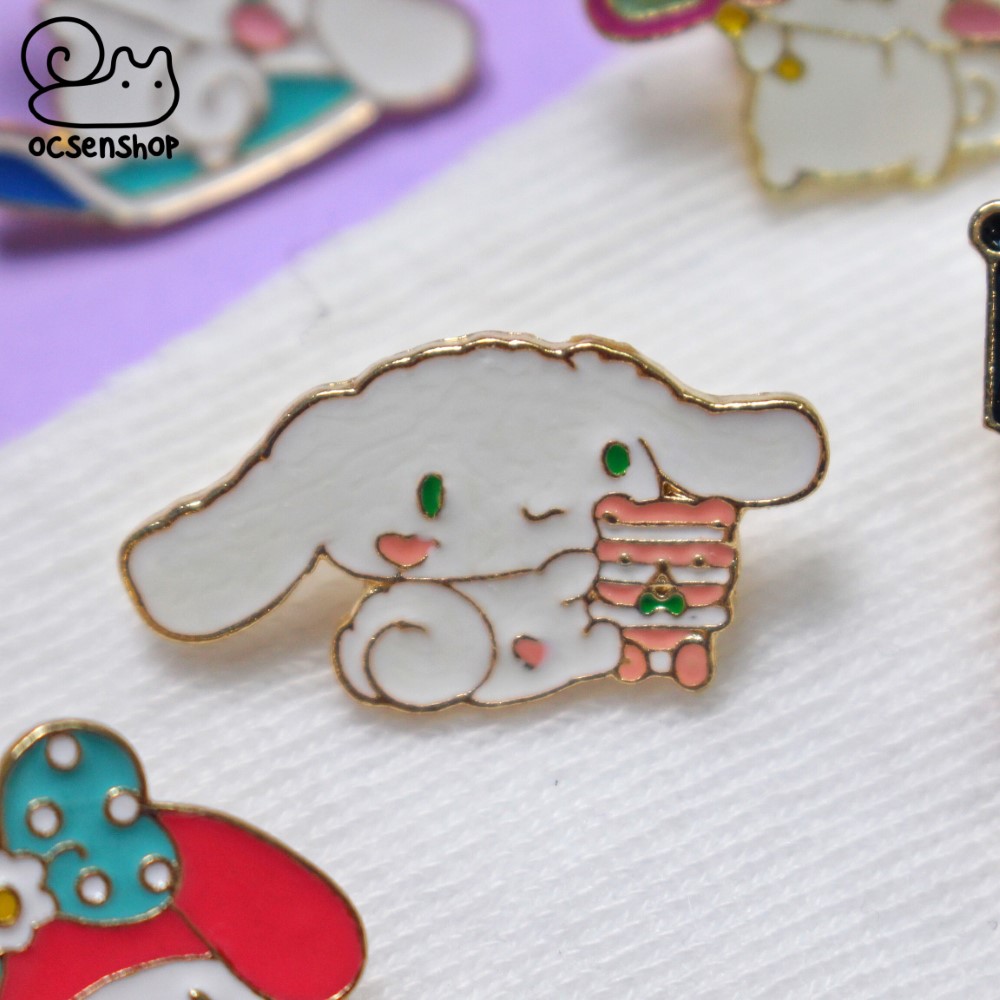 Pin cài áo Sanrio