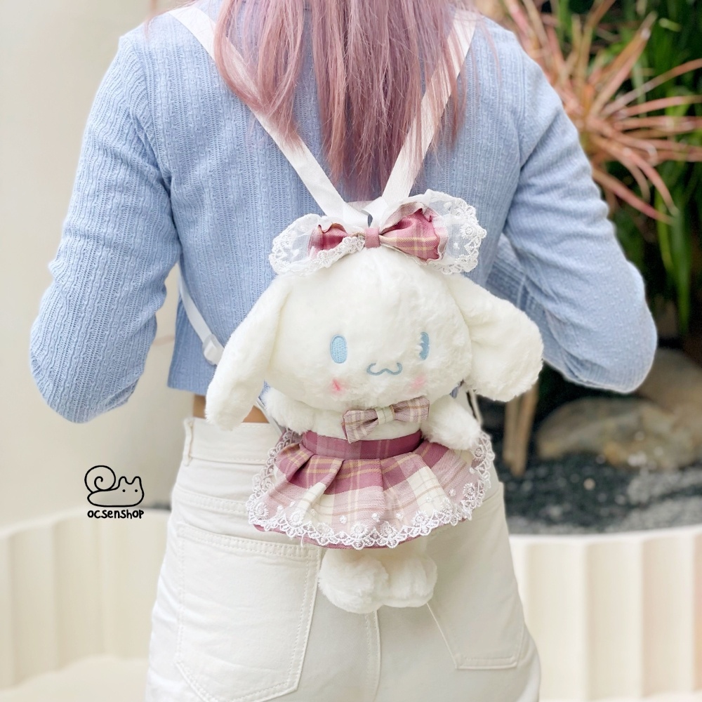 Balo Cinnamoroll mặc váy kẻ