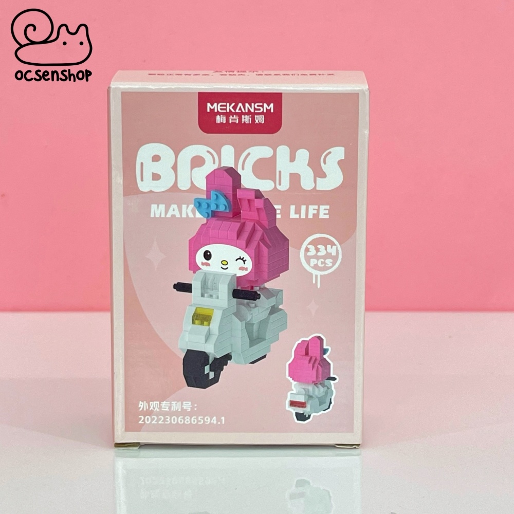 Bộ xếp hình Bricks Sanrio lái xe