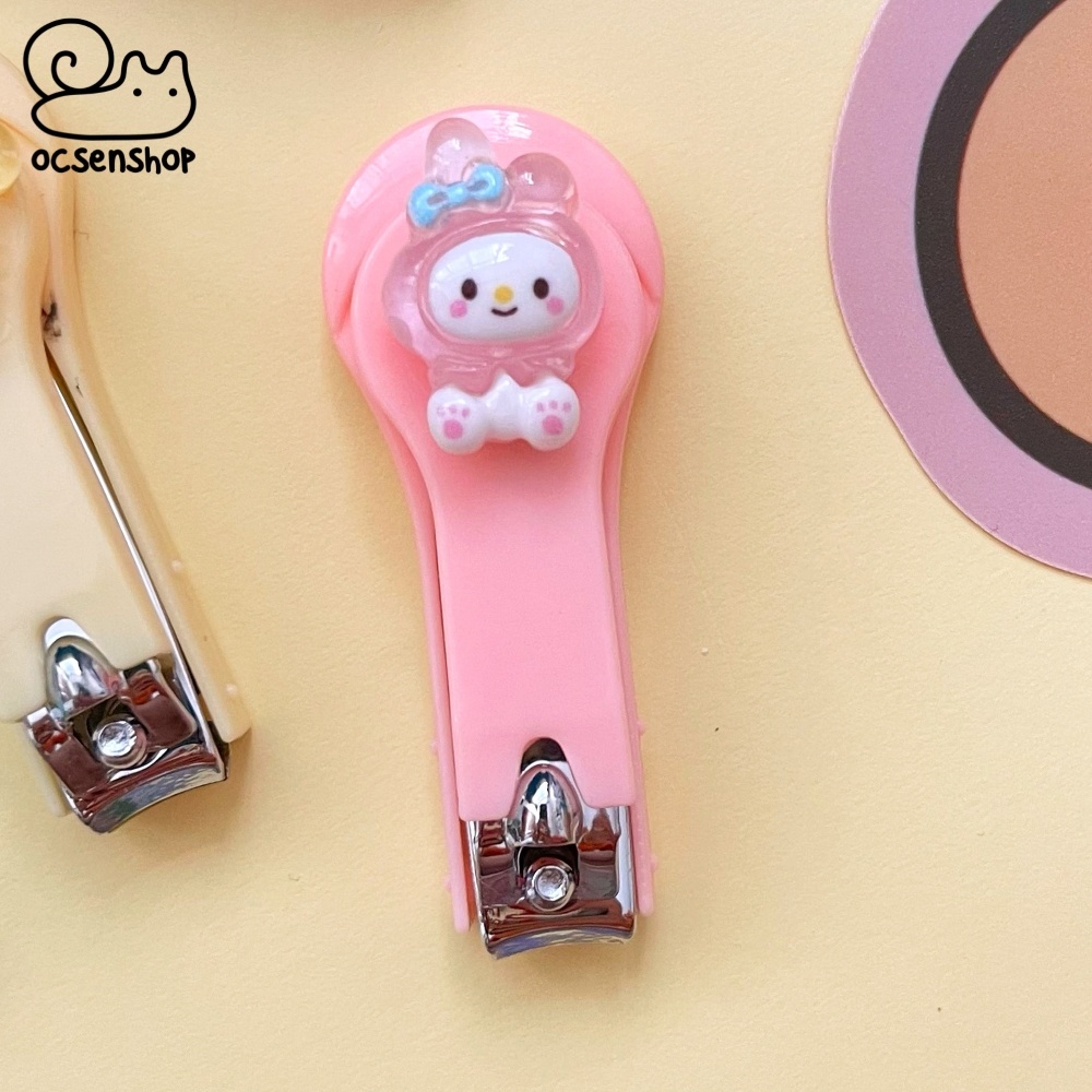 Bấm móng tay Sanrio trong