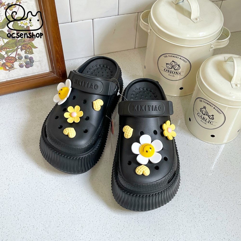 Dép lỗ kèm jibbitz Daisy