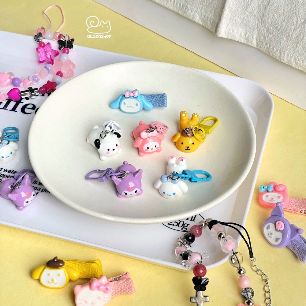 Móc đa năng Sanrio nằm