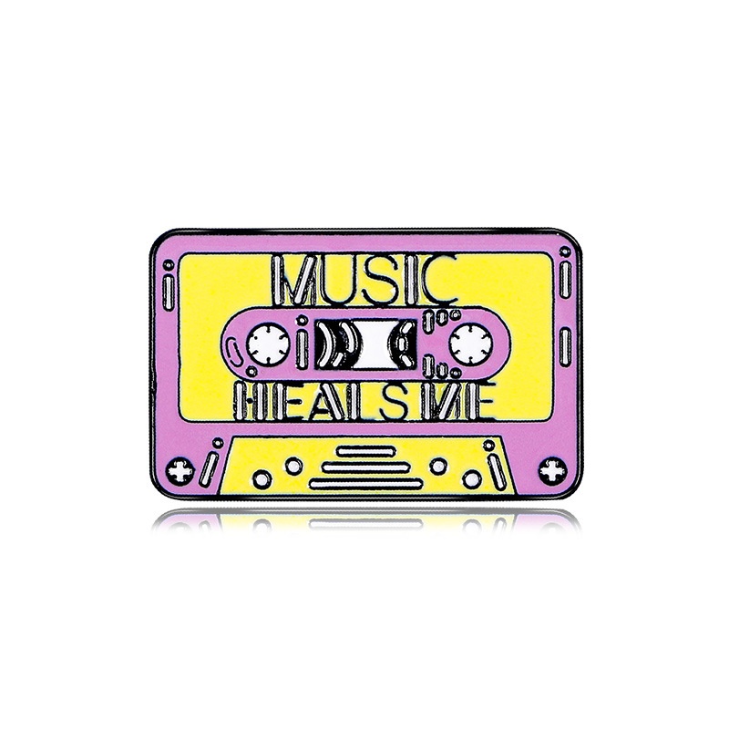 Pin cài áo Radio