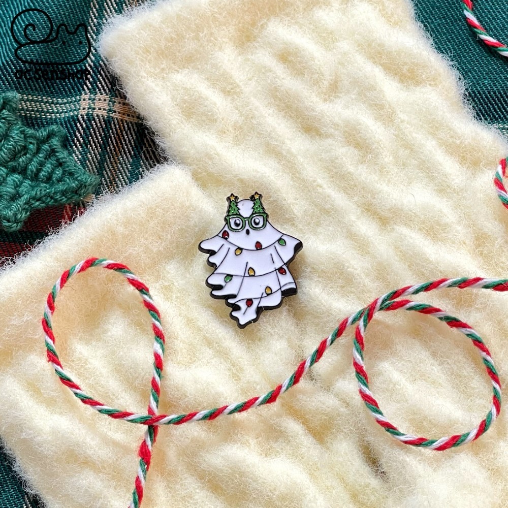 Pin cài áo Ma Noel