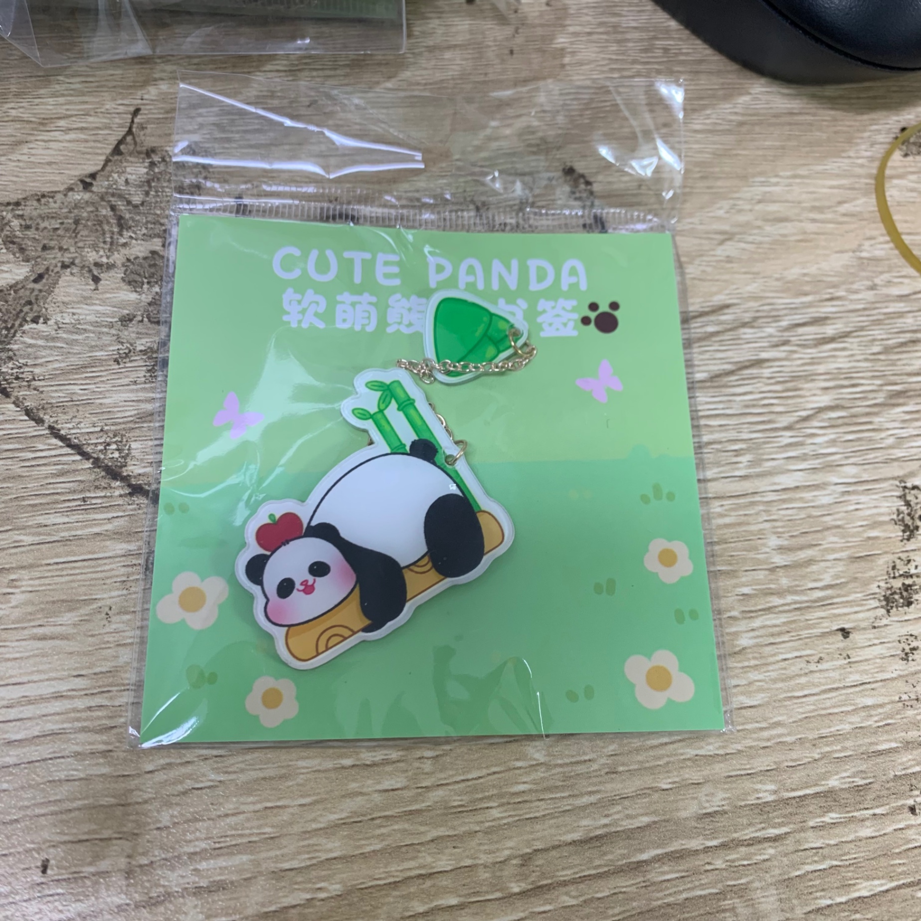 Bookmark dây xích Cute Panda