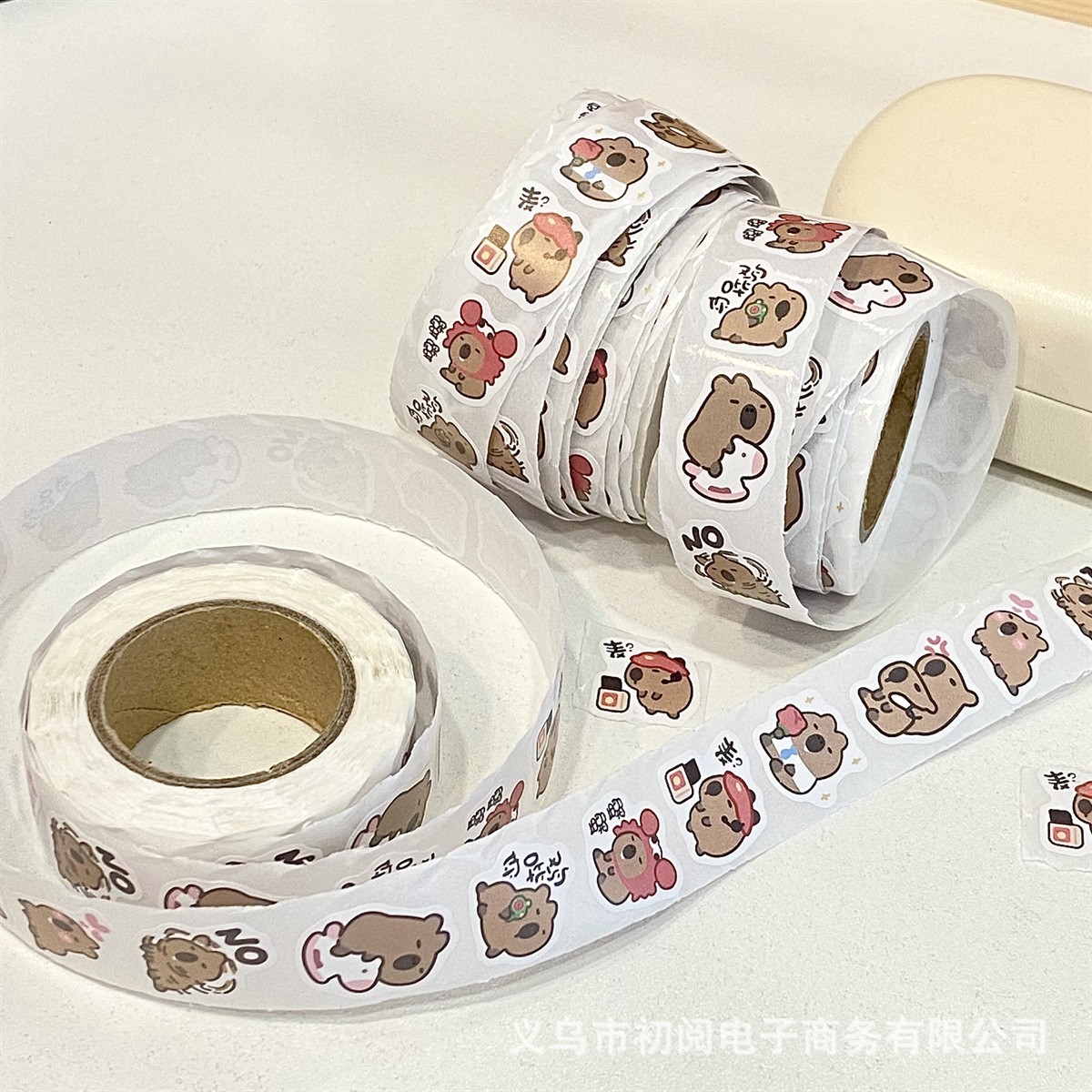 Sticker dạng cuộn Capybara