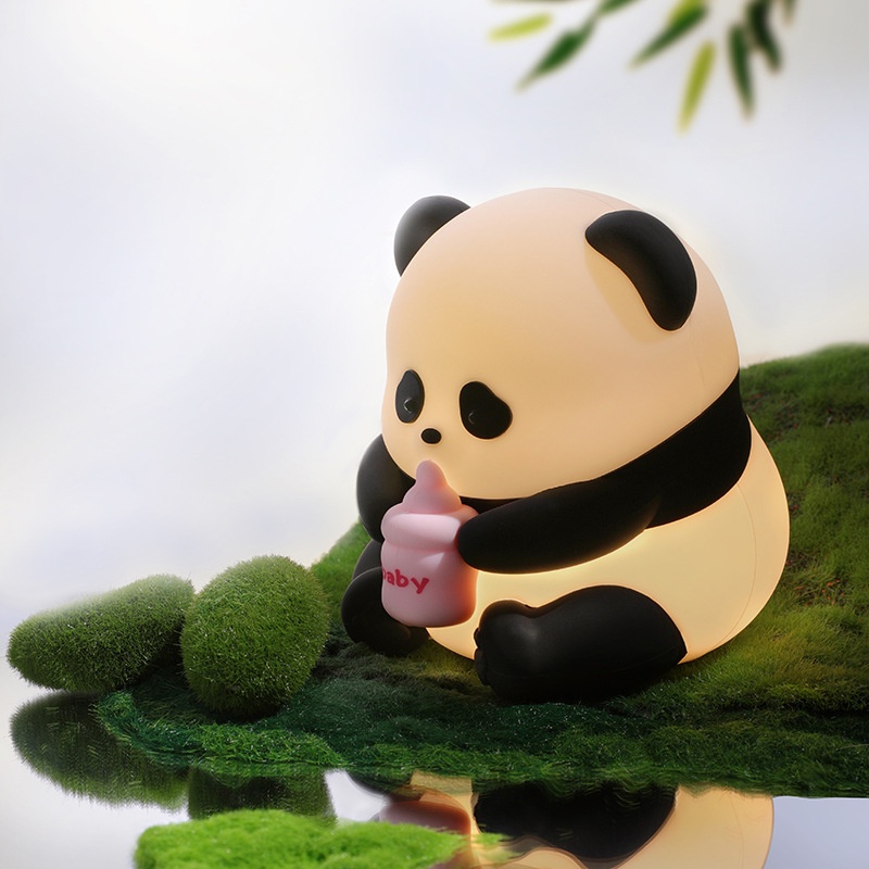 Đèn ngủ Panda cầm bình sữa