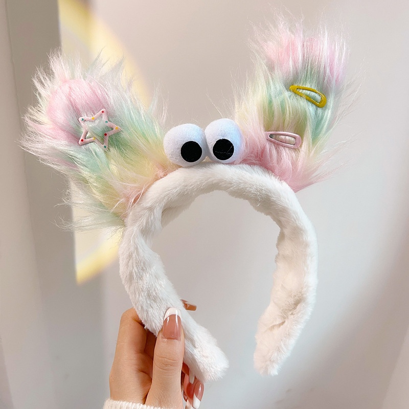 Bờm bông Monster mắt lồi