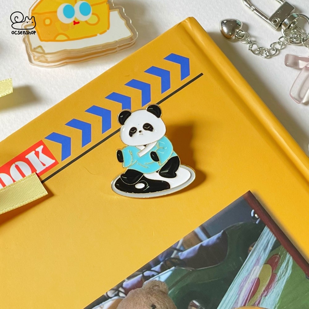 Pin cài áo Panda