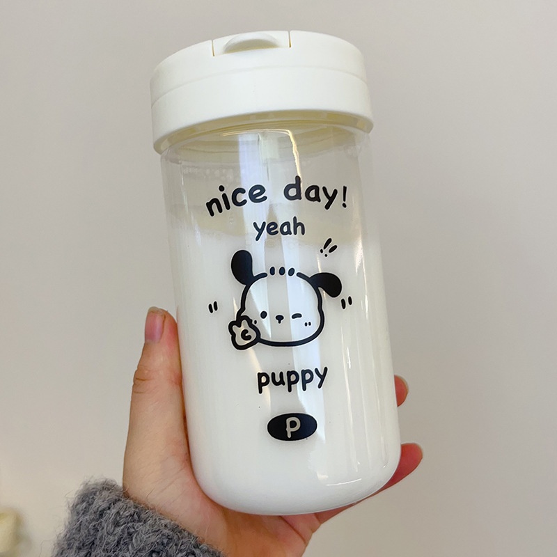 Bình nhựa trong Sanrio nice day (600ml)