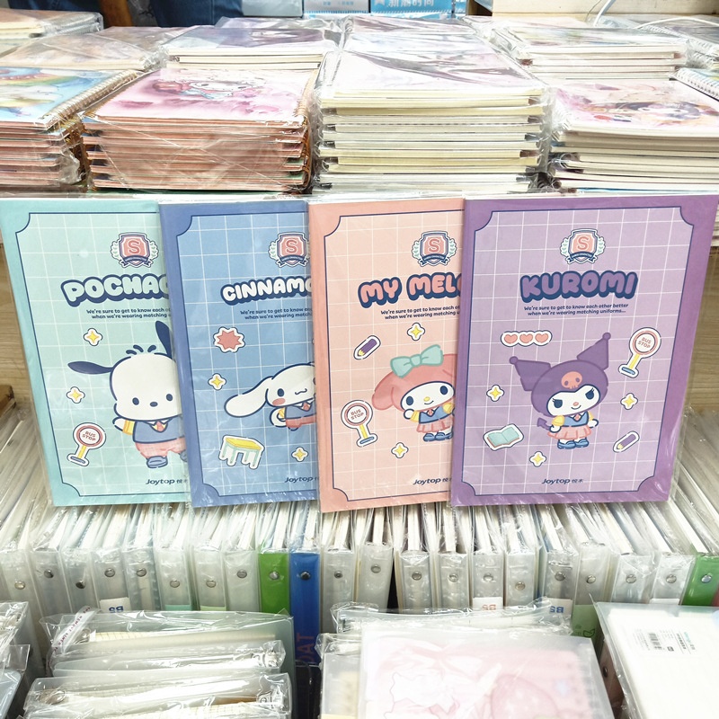 Vở B5 Sanrio nền kẻ ô (80tr)