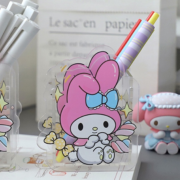 Ống đựng bút Sanrio