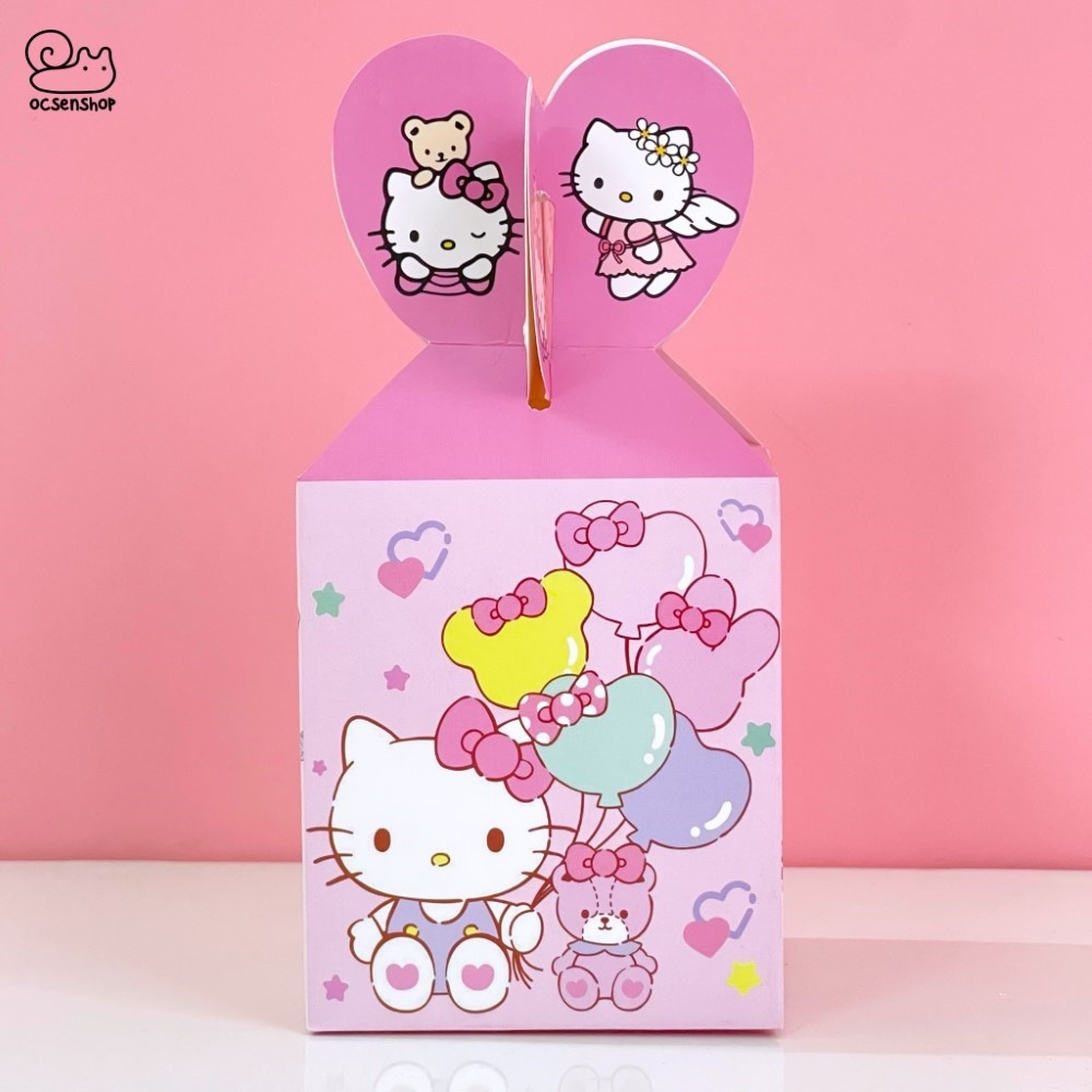 Hộp quà Sanrio nắp chéo trái tim