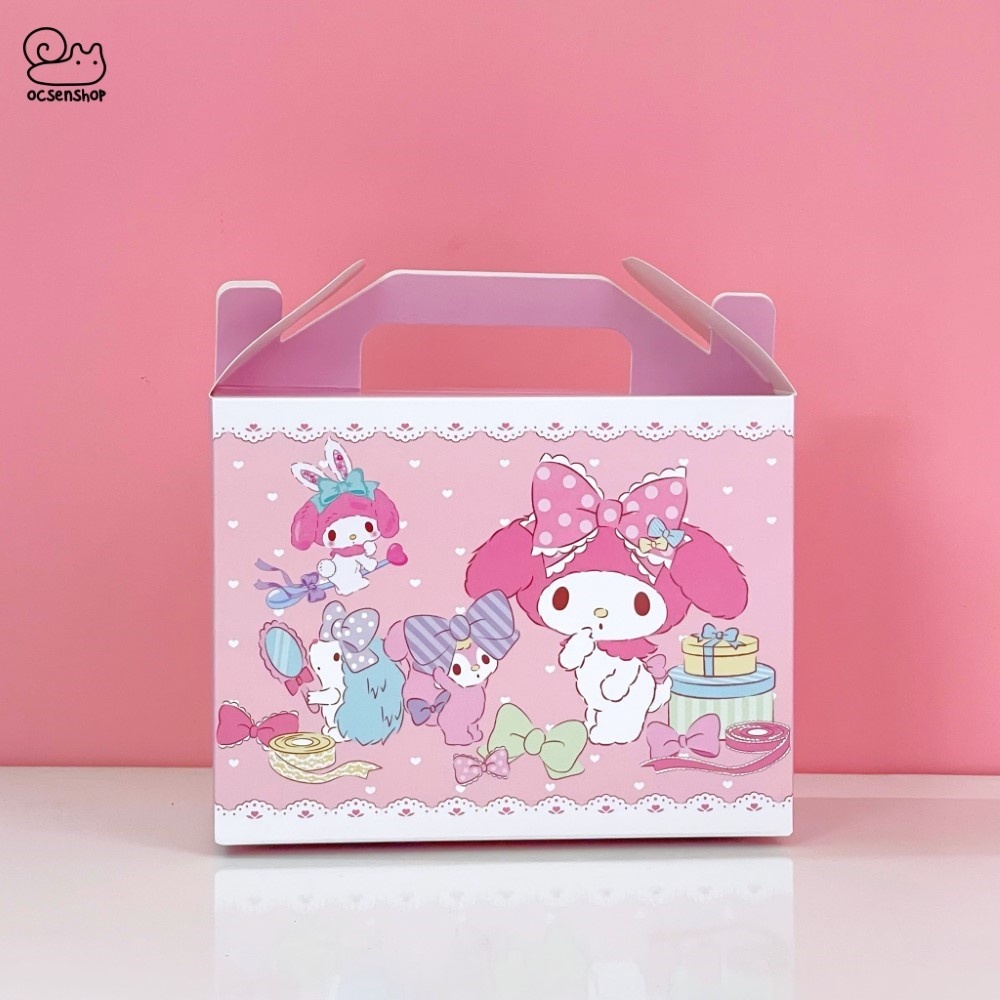 Hộp quà Sanrio có quai xách