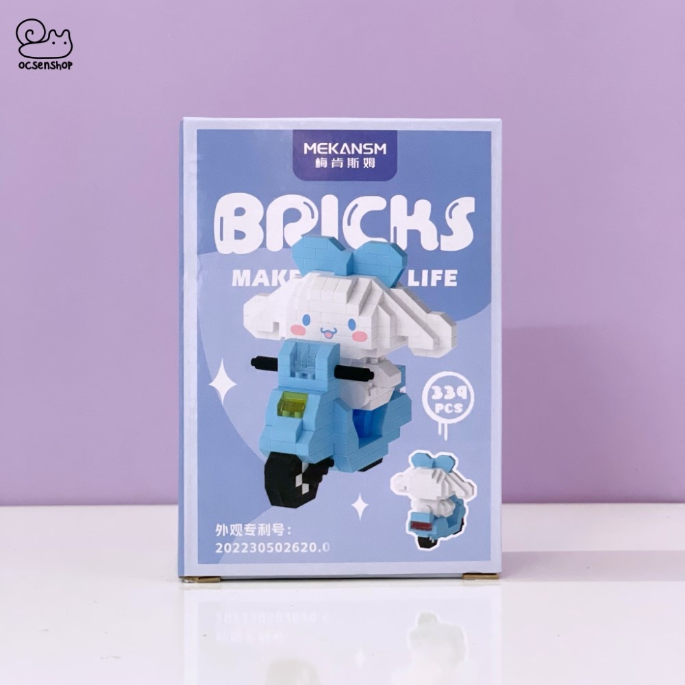 Bộ xếp hình Bricks Sanrio lái xe