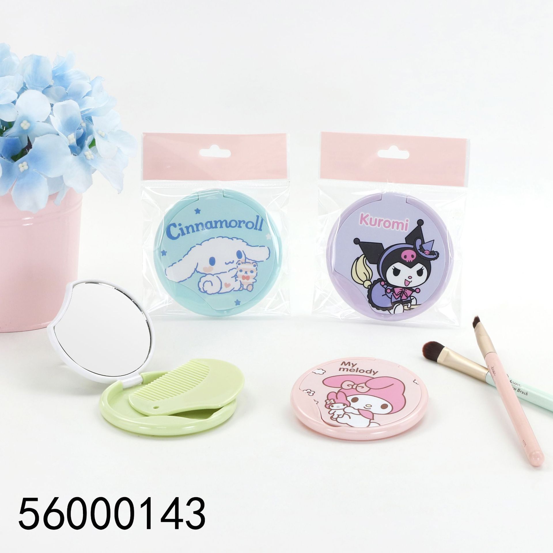 Gương gập kèm lược tròn Sanrio