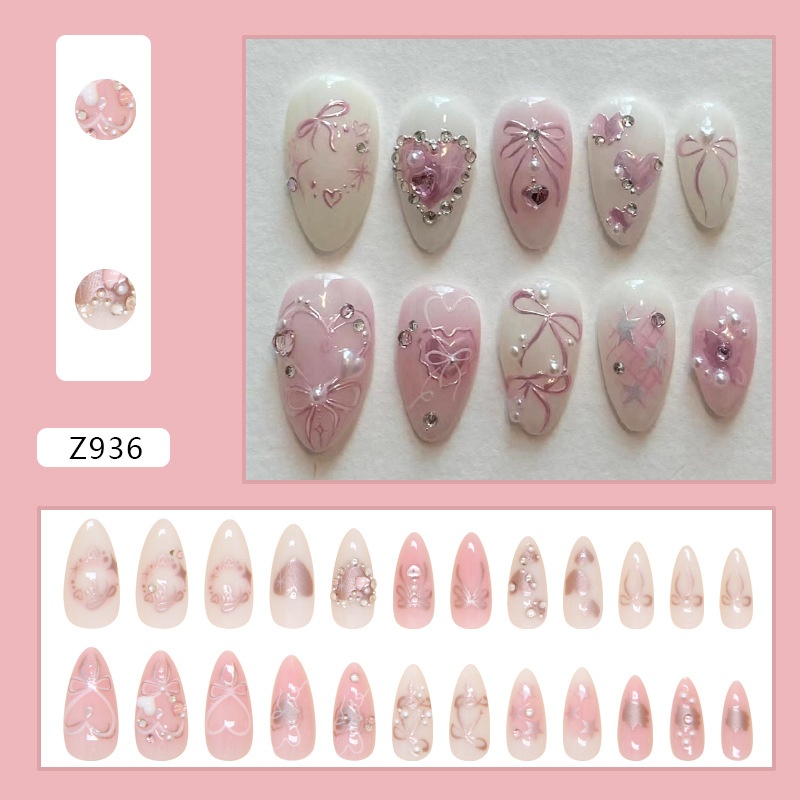 Nail giả