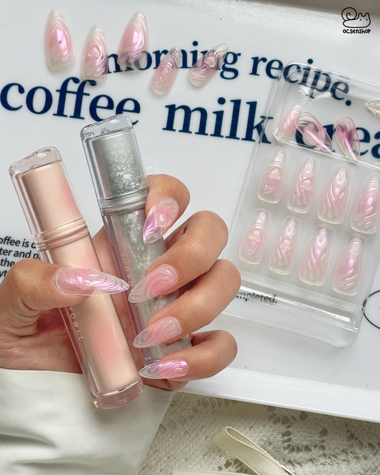 Nail giả