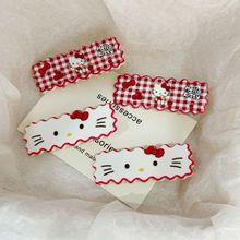 Set kẹp tóc Hello Kitty chữ nhật viền sóng (2c)