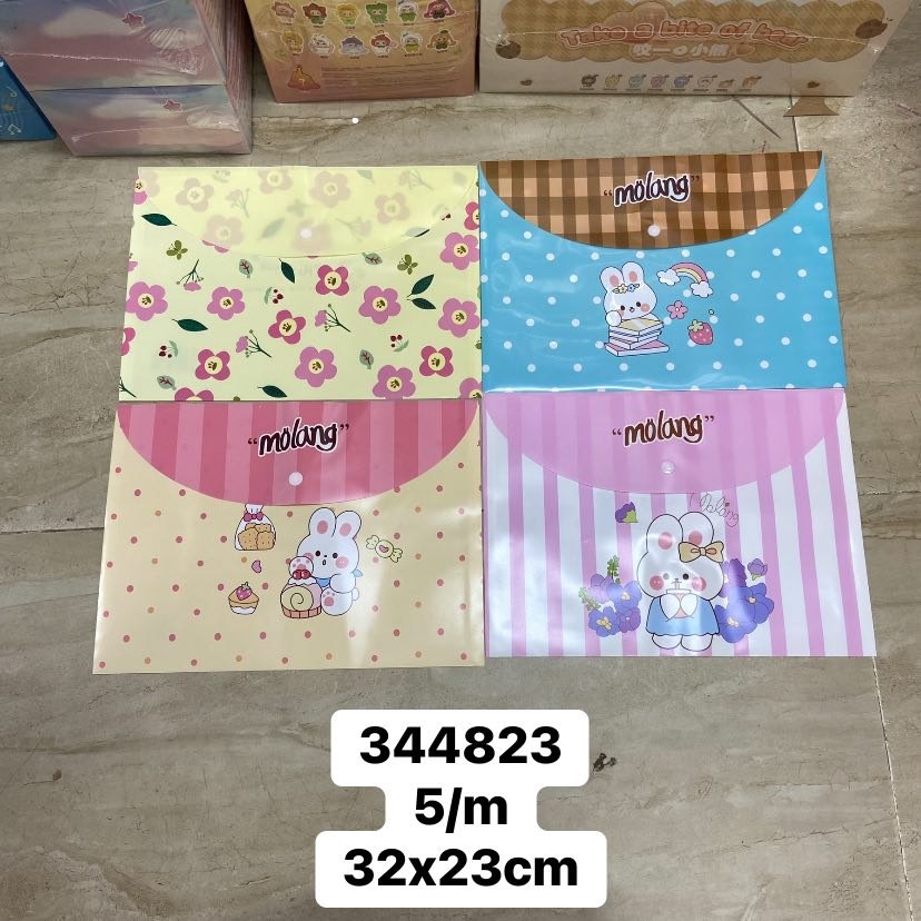 Túi file cúc bấm Molang (33,6x23,2cm)