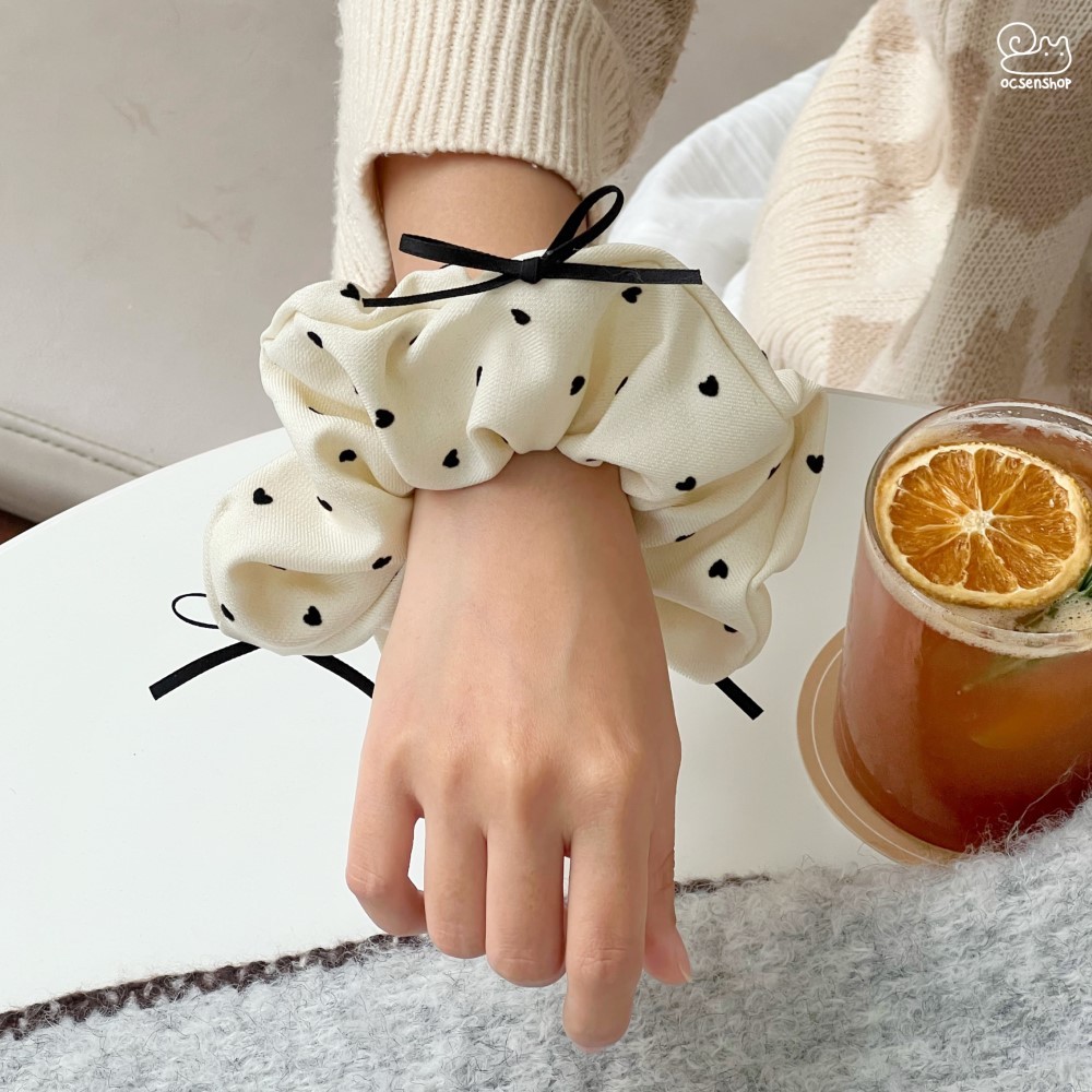 Scrunchie đính nơ ruy băng