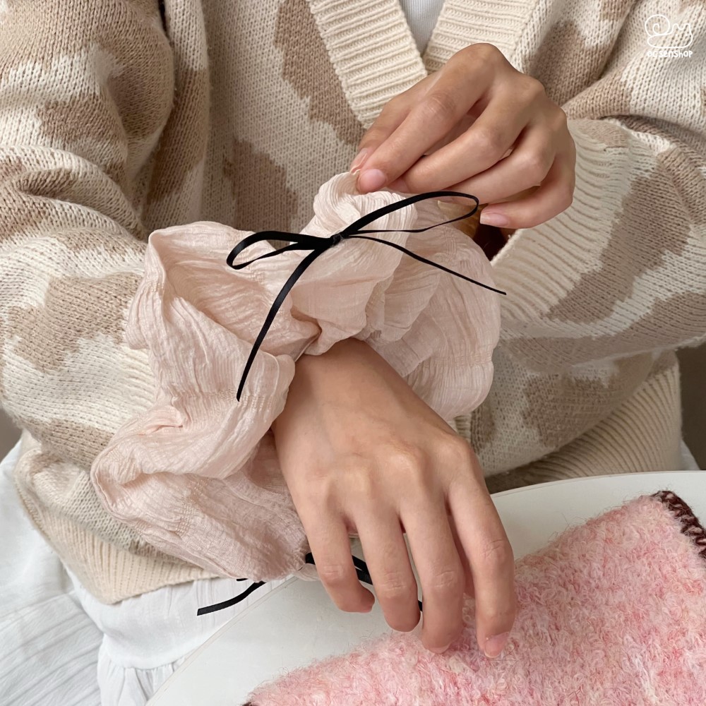 Scrunchie đính nơ ruy băng