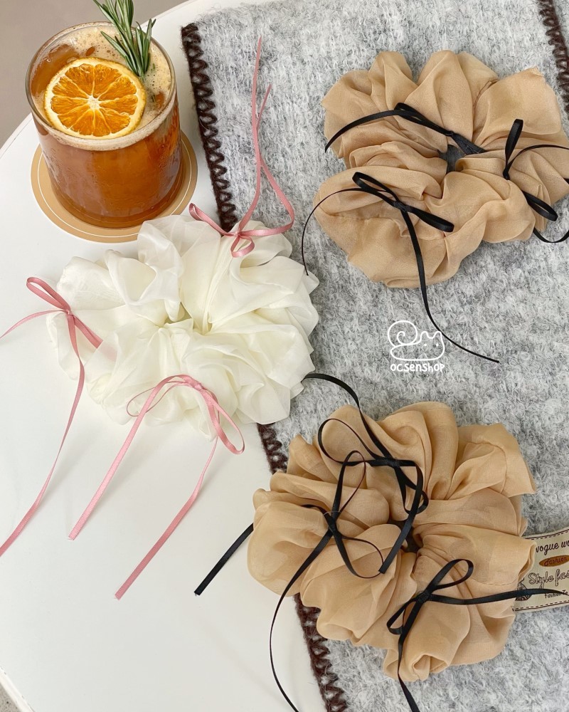 Scrunchie đính nơ ruy băng