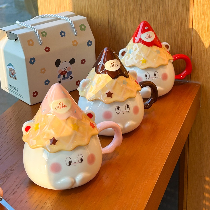 Cốc sứ Ice cream Gấu trắng kèm nắp + thìa (400ml)