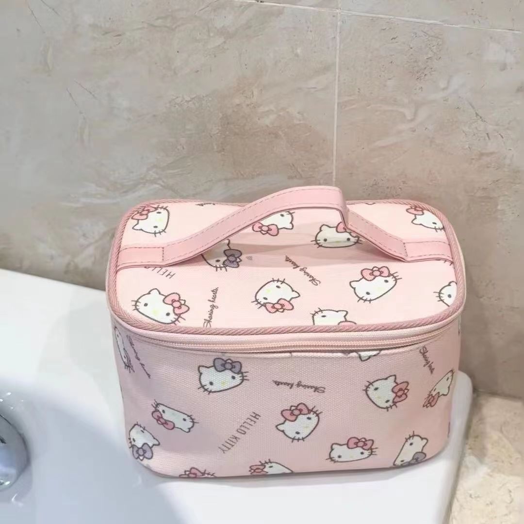 Túi đựng mĩ phẩm Hello Kitty