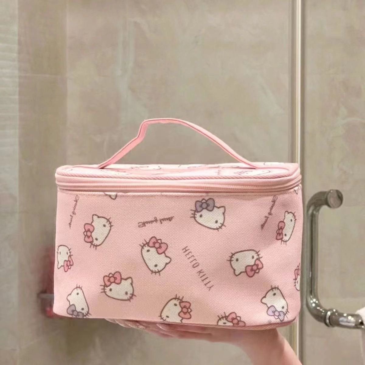 Túi đựng mĩ phẩm Hello Kitty
