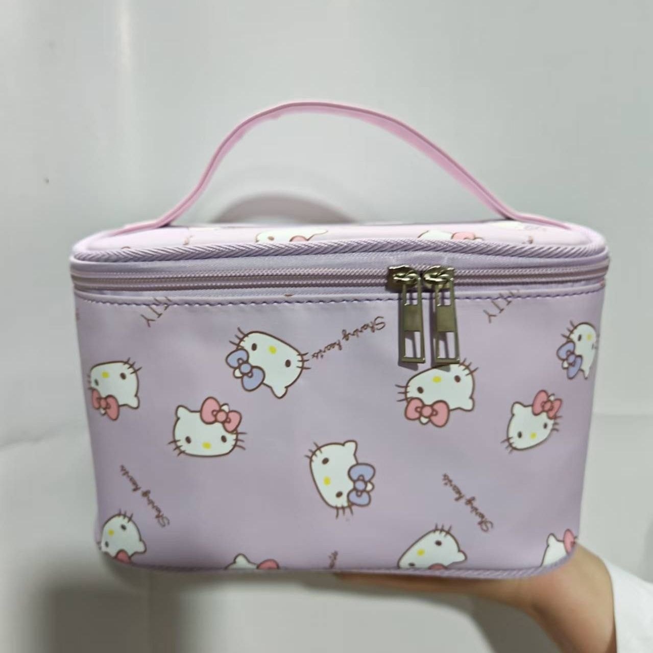 Túi đựng mĩ phẩm Hello Kitty