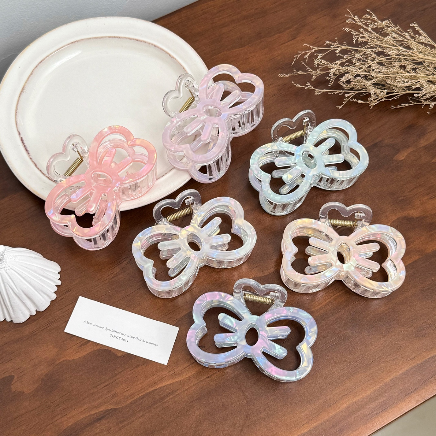 Kẹp càng cua Nơ xà cừ (8cm)