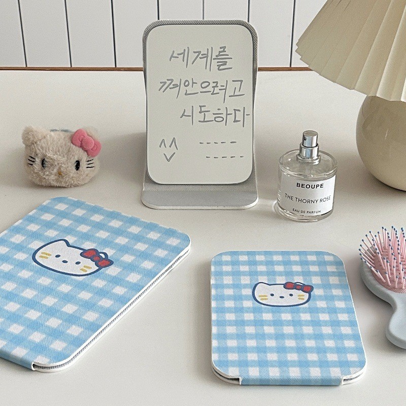 Gương gập bọc da Hello Kitty