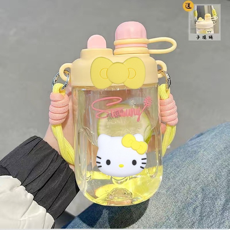 Bình nước nhựa Hello Kitty Sunsuny (500ml)
