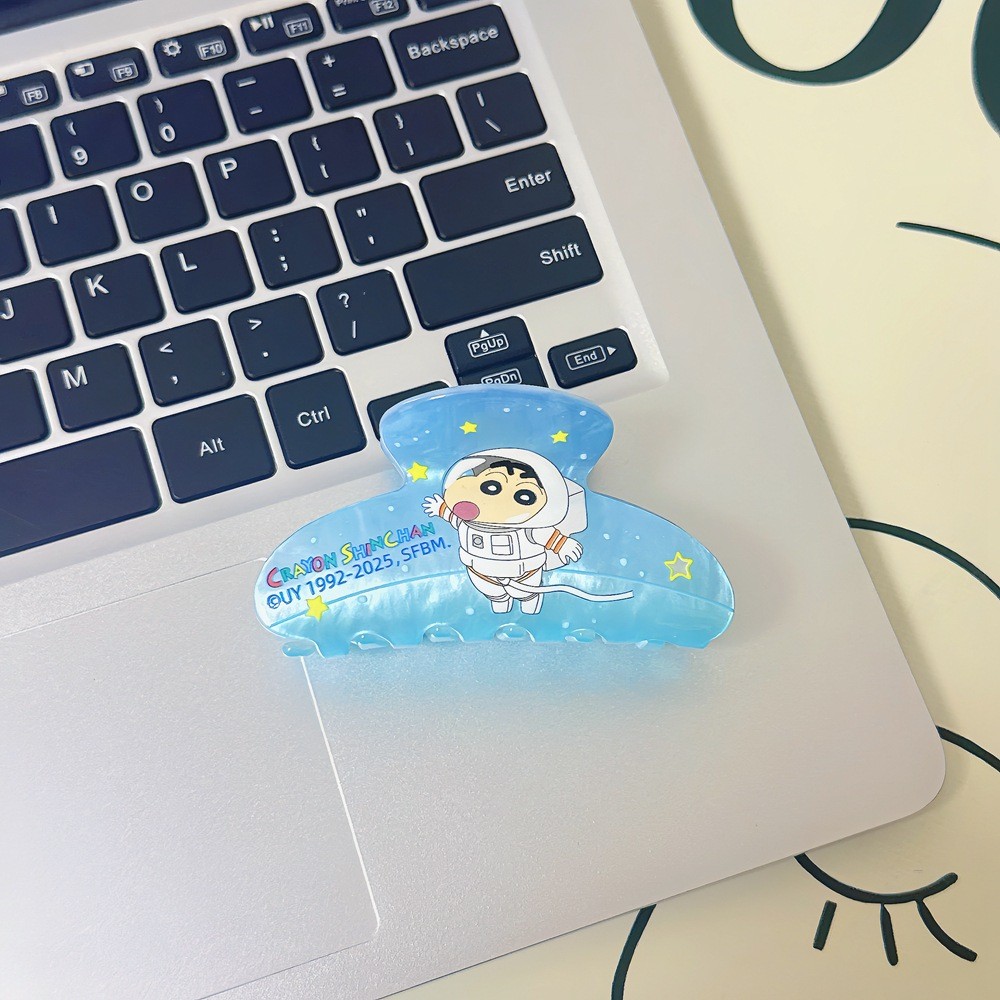 Kẹp càng cua Shinchan (8cm)
