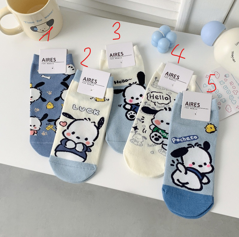 Tất ngắn cổ Pochacco