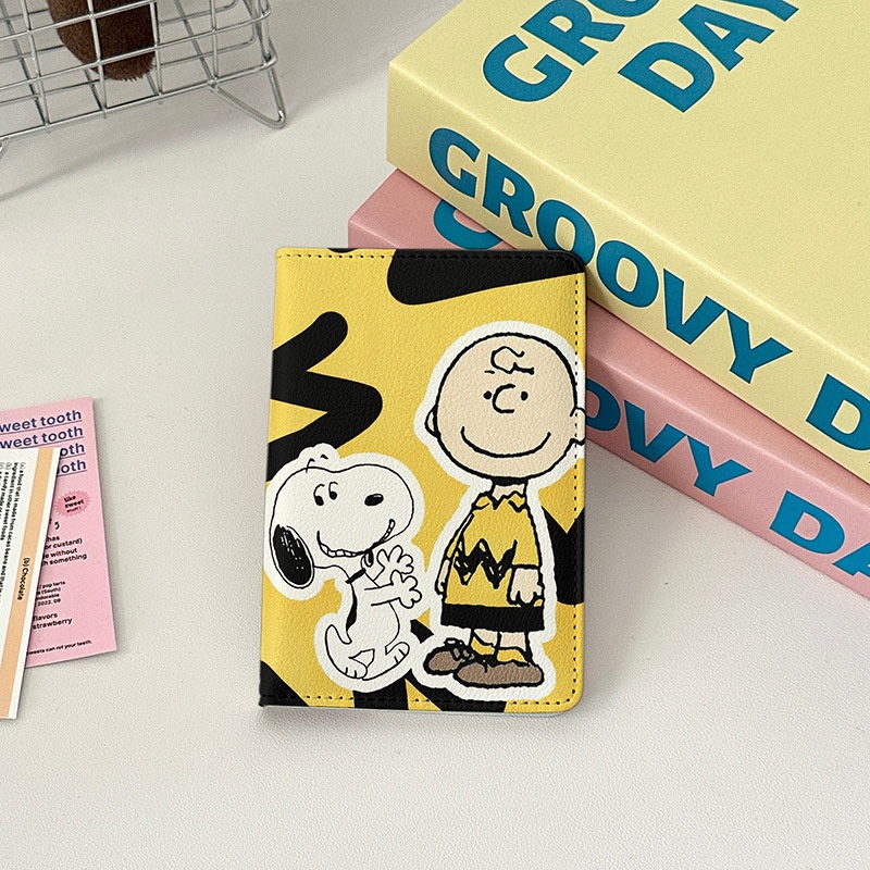 Vỏ passport Snoopy
