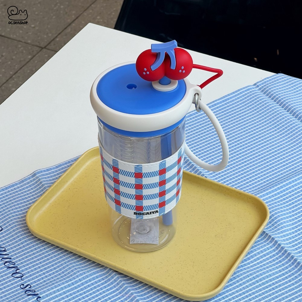 Bình nhựa Trái cây kèm bao da kẻ (800ml)