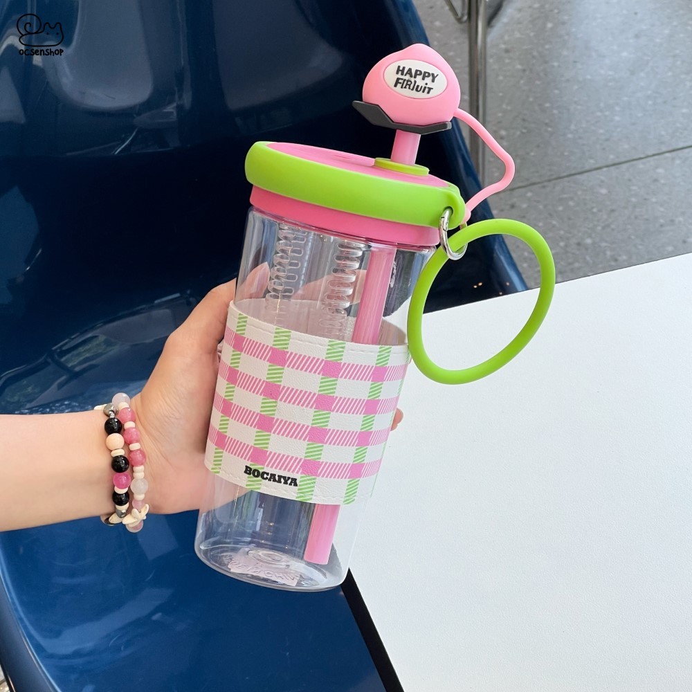 Bình nhựa Trái cây kèm bao da kẻ (800ml)