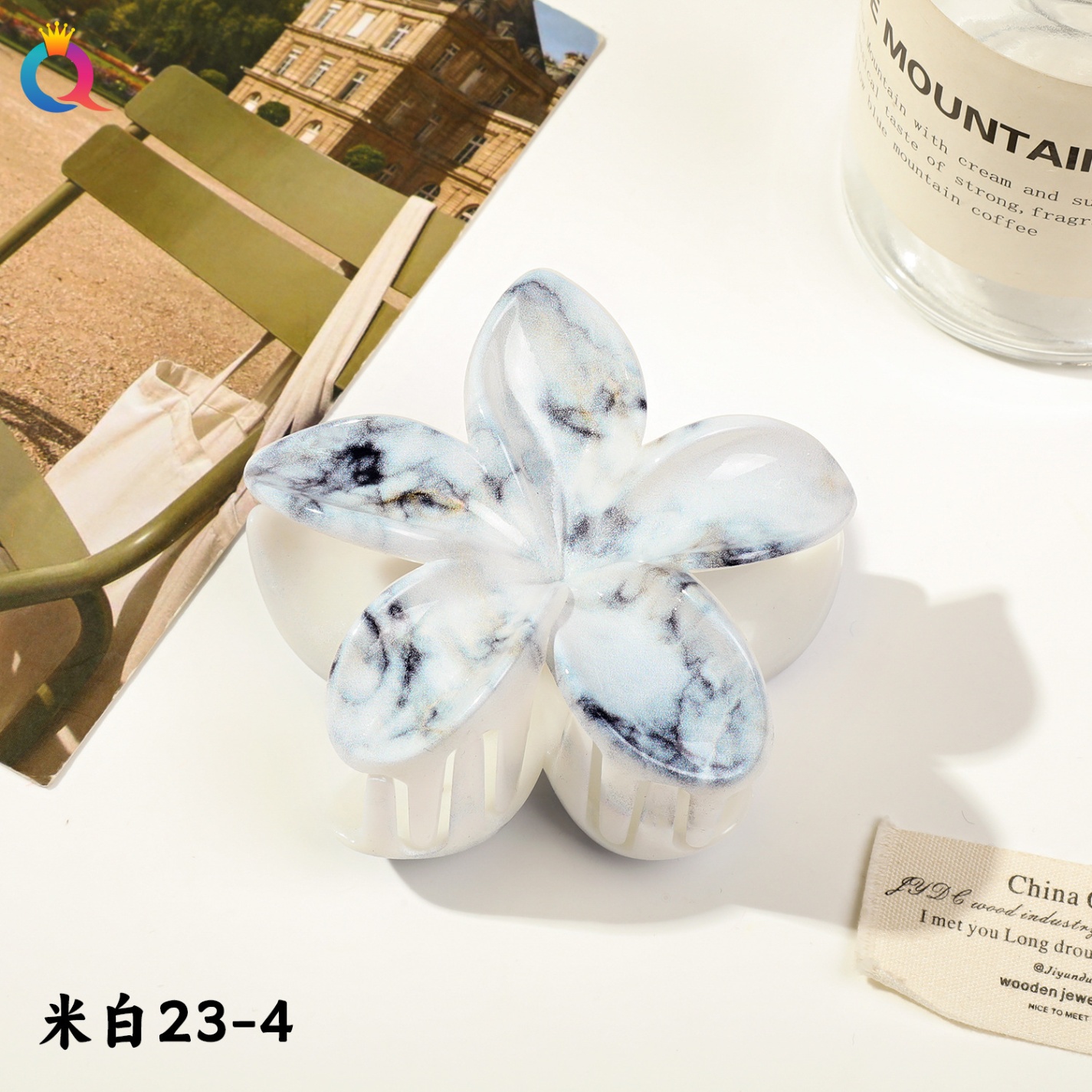Kẹp càng cua hoa sứ marble nền trắng (8cm)