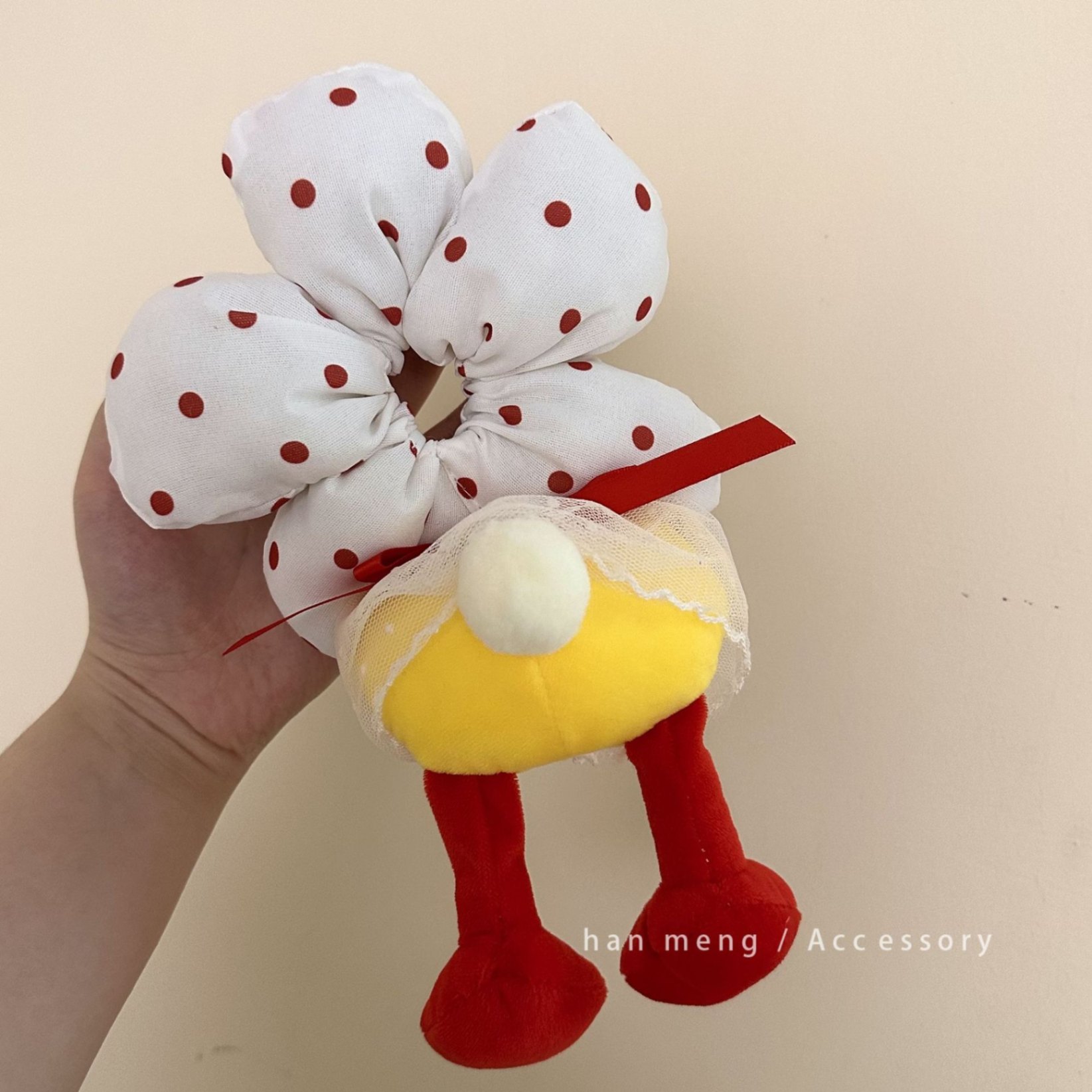 Scrunchie Hoa bông có chân